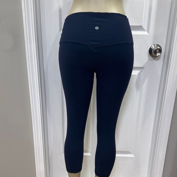 Lululemon on Athletica Navy Blue High-Waisted Leggings - Picture 3 of 6